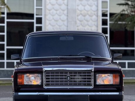 LADA (VAZ) 2107 2011
