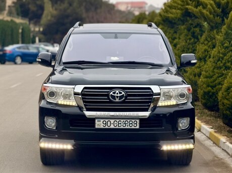 Toyota Land Cruiser 2012