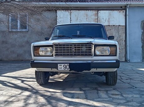 LADA (VAZ) 2107 2011