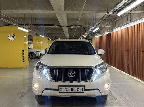 Toyota Land Cruiser Prado 2012