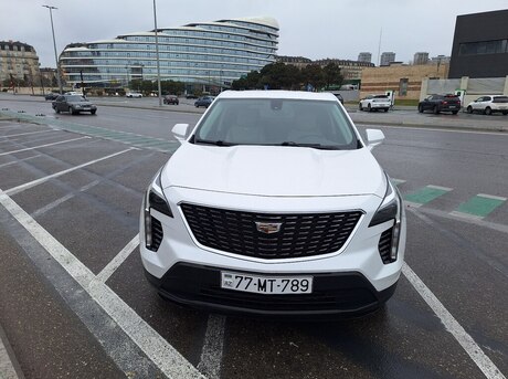 Cadillac XT4