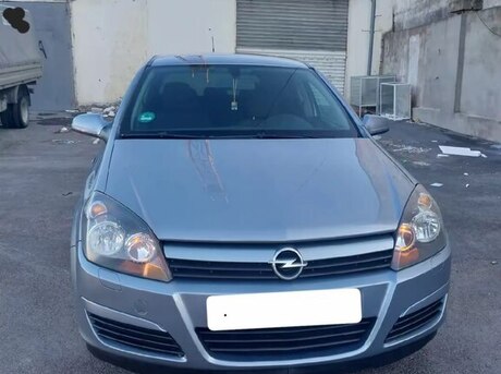 Opel Astra 2004
