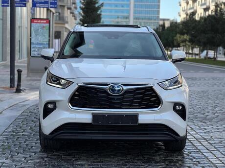 Toyota Highlander 2024