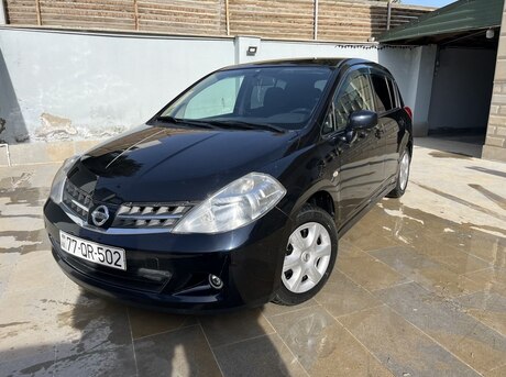 Nissan Tiida 2011