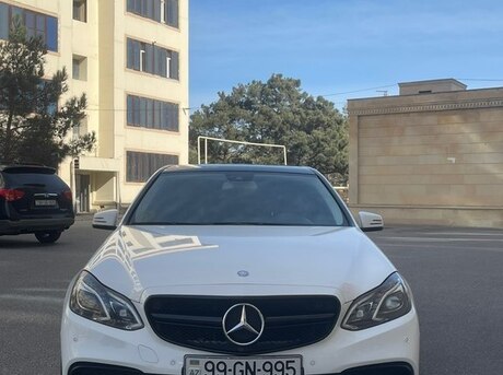 Mercedes E 200 2014