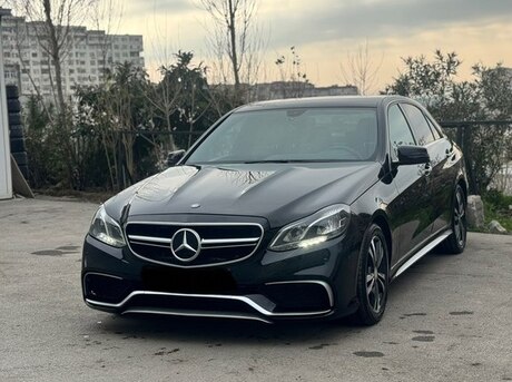 Mercedes E 220