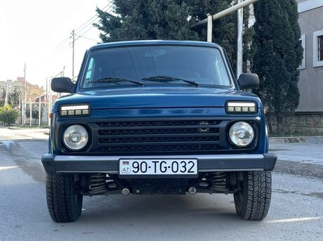 LADA (VAZ) Niva 2012