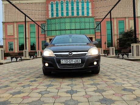 Opel Astra 2009