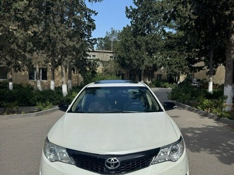 Toyota Camry 2012