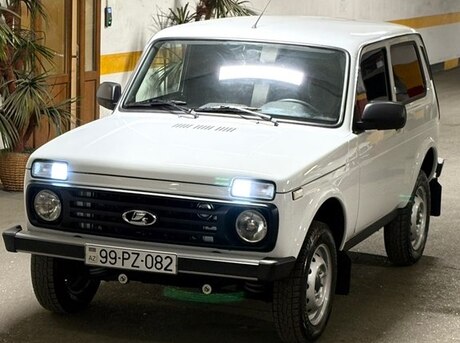 LADA (VAZ) Niva