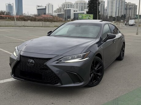 Lexus ES 300h 2022
