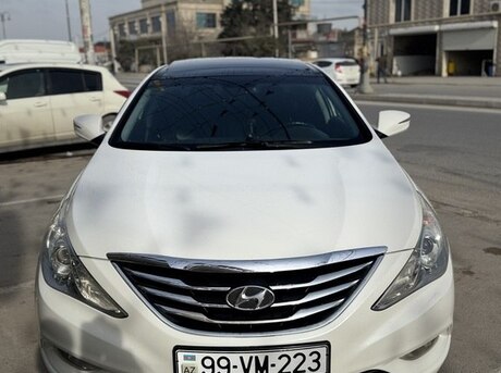 Hyundai Sonata 2011