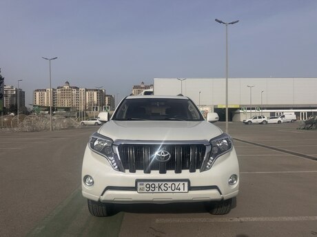 Toyota Land Cruiser Prado 2010