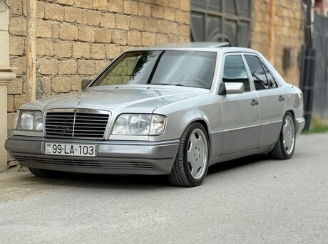Mercedes E 220 1994