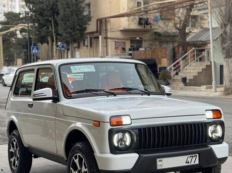LADA (VAZ) Niva