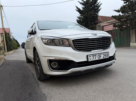 Kia Carnival 2016