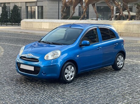Nissan March 2012