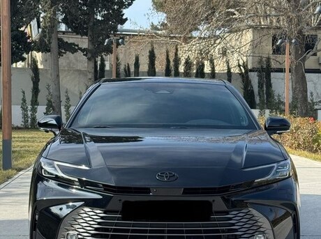 Toyota Camry 2024