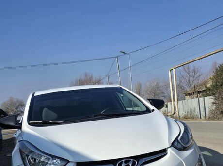 Hyundai Elantra 2014