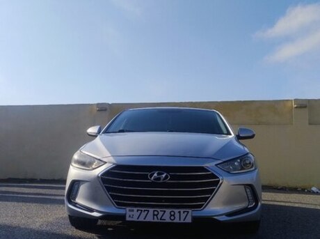 Hyundai Elantra 2016