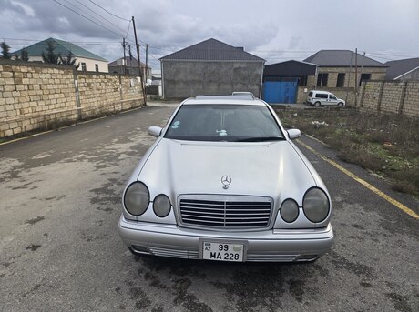 Mercedes E 280 1996