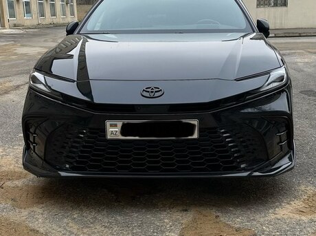 Toyota Camry 2024