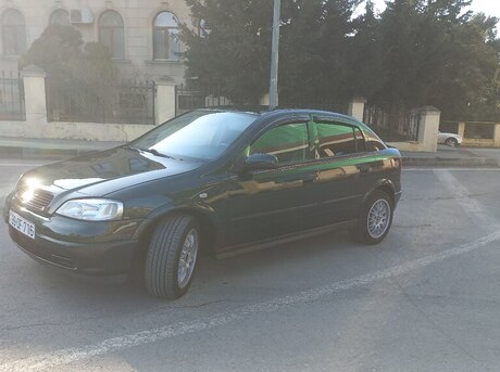 Opel Astra 2000