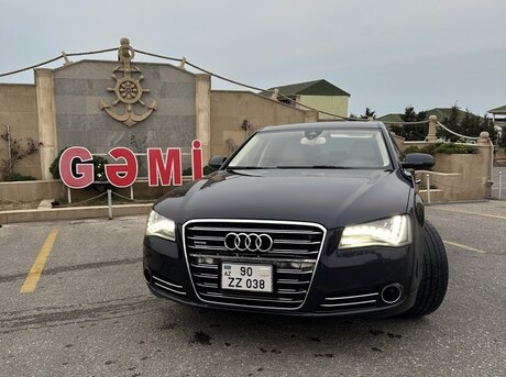 Audi A8 2013