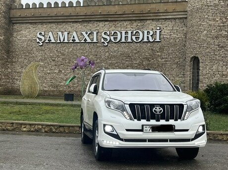 Toyota Land Cruiser Prado 2012