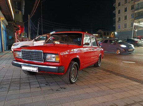 LADA (VAZ) 2107 2010