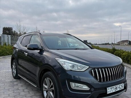 Hyundai Santa Fe 2015