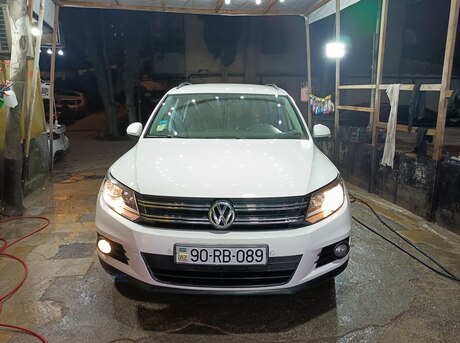 Volkswagen Tiguan 2012