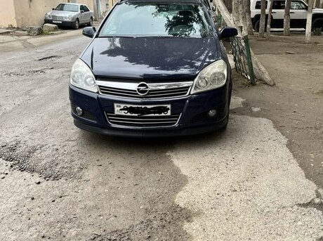 Opel Astra 2008