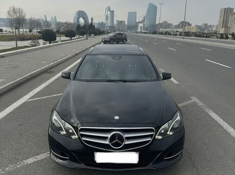 Mercedes E 220