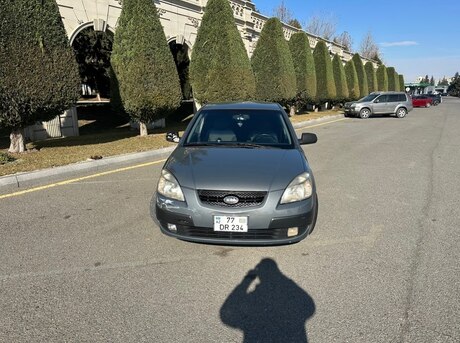 Kia Rio 2005