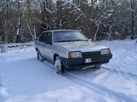LADA (VAZ) 21099 1999