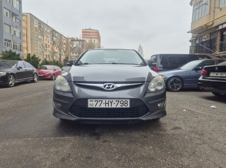 Hyundai i30 2011