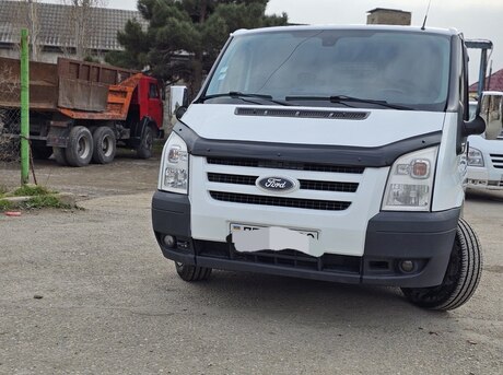 Ford Transit 2010