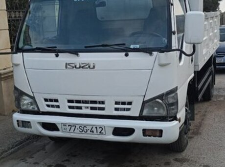 Isuzu NPR 66 P