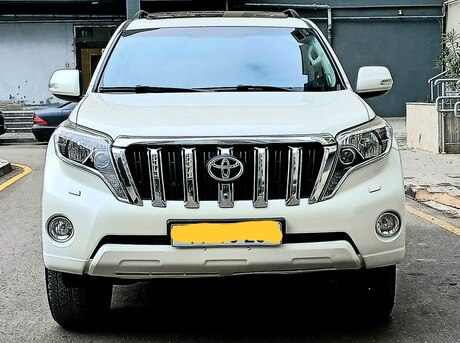 Toyota Land Cruiser Prado 2013