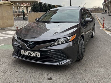Toyota Camry 2020
