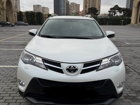 Toyota RAV4 2015