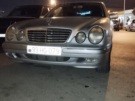 Mercedes E 270 2001