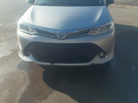 Toyota Corolla Fielder 2015