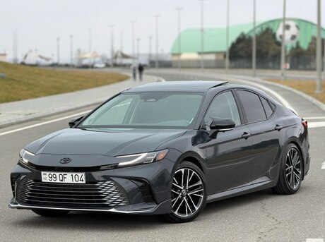 Toyota Camry 2024