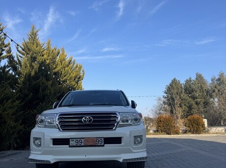 Toyota Land Cruiser 2013