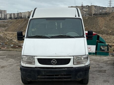Opel Movano