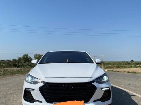 Hyundai Elantra 2016