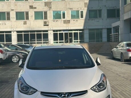 Hyundai Elantra 2014