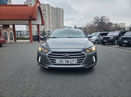 Hyundai Elantra 2016